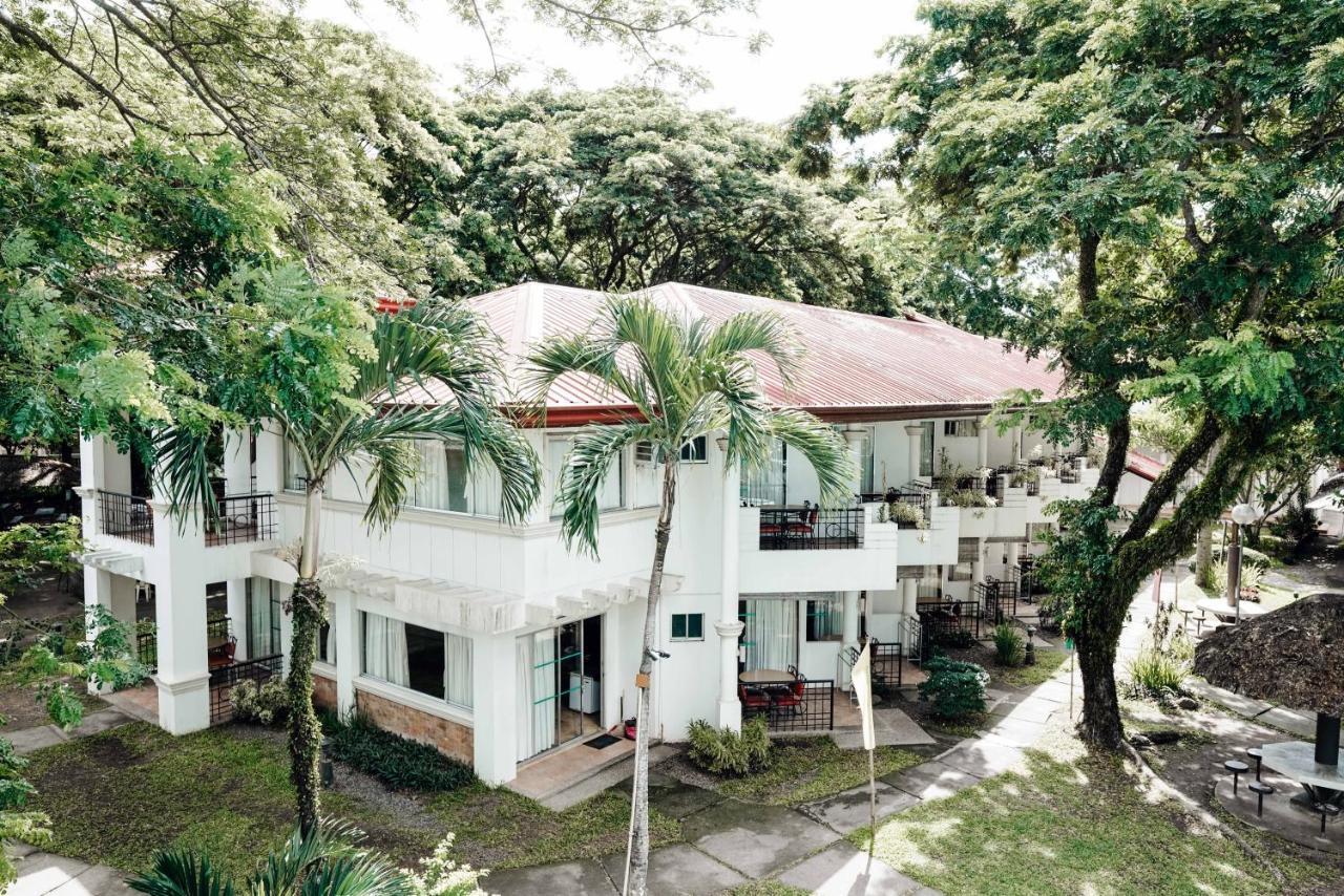 Palmas Del Mar Hotel Bacolod Exterior foto
